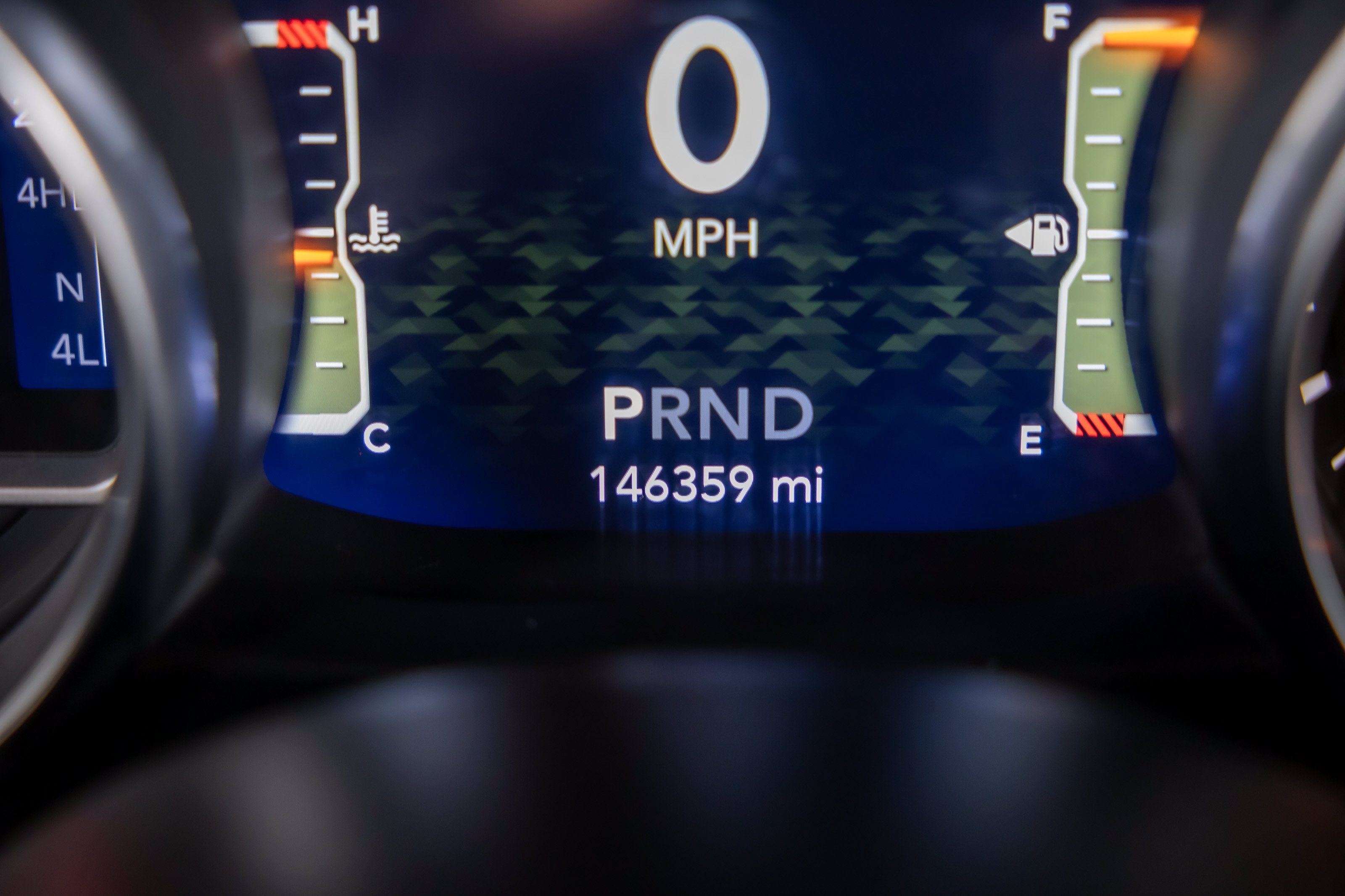 Used 2018 Jeep Wrangler Unlimited Sahara AWD/4WD image 14