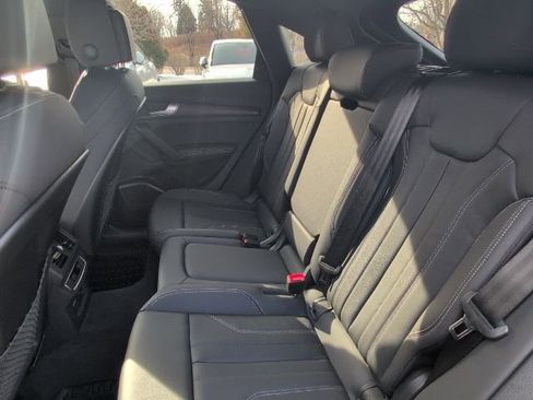 Used 2025 Audi Q5 2.0T Premium Plus w/ Premium Plus Package image 18