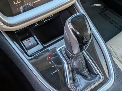 Used 2021 Subaru Outback Limited w/ Popular Package #2 image 24