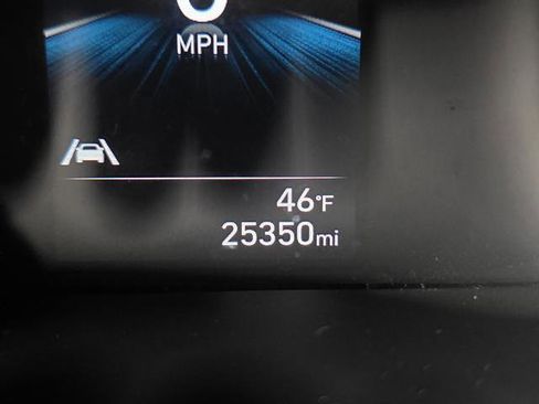 Certified 2023 Hyundai Elantra SEL image 6