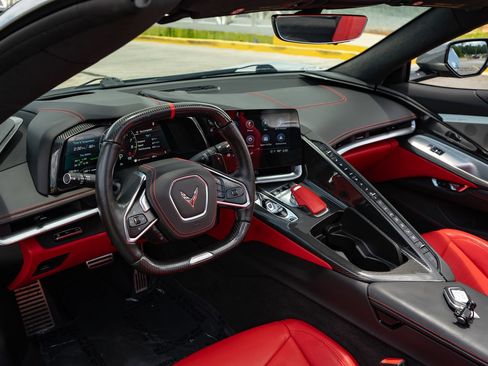 Used 2023 Chevrolet Corvette Z06 RWD image 34