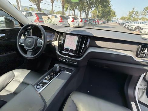 Certified 2024 Volvo XC60 B5 Core w/ Protection Package Premier AWD/4WD image 57