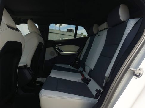 New 2026 BMW X2 xDrive28i w/ Technology Package AWD/4WD image 8