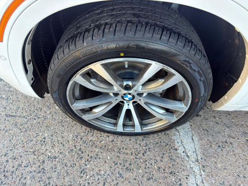 Used 2019 BMW X6 xDrive35i w/ M Sport Package image 26