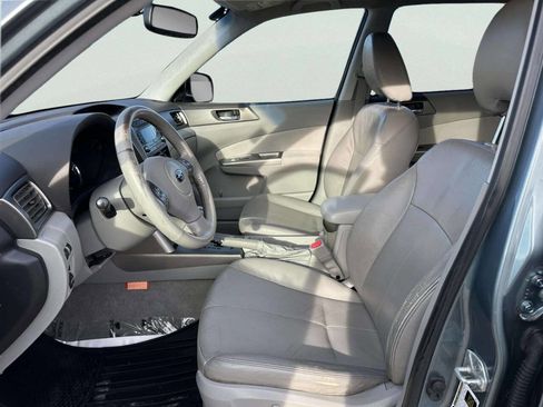 Used 2010 Subaru Forester 2.5X Limited image 14