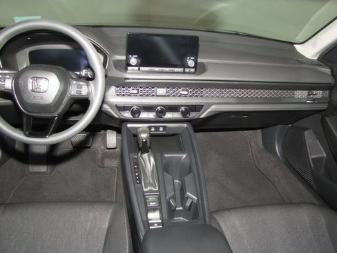 Certified 2024 Honda Accord EX image 14