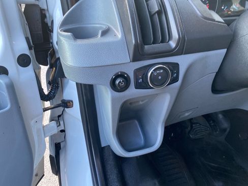 Used 2019 Ford Transit 350 130 Medium Roof RWD image 10