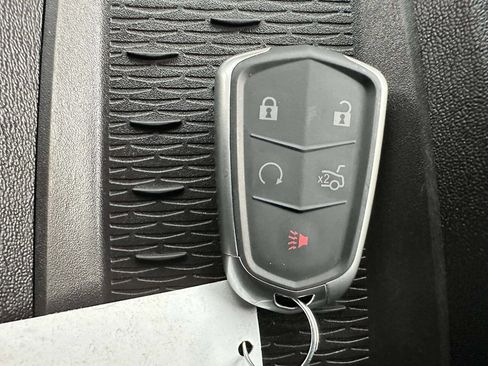 Used 2018 Cadillac Escalade Luxury AWD/4WD image 37