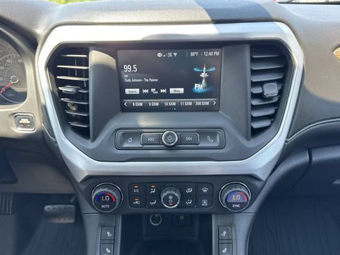 Used 2019 GMC Acadia SLE w/ LPO, Floor Liner Package FWD image 30