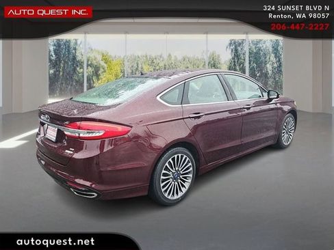 Used 2017 Ford Fusion SE image 5