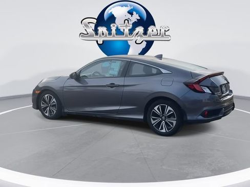Used 2018 Honda Civic EX-T image 2