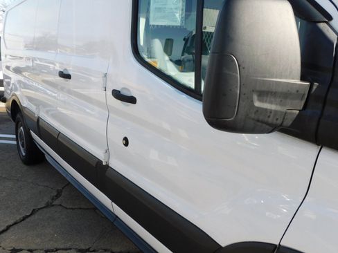 Used 2016 Ford Transit 250 148 Low Roof image 7