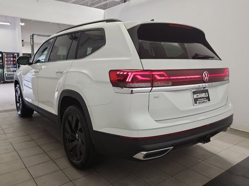 New 2026 Volkswagen Atlas SE FWD image 5