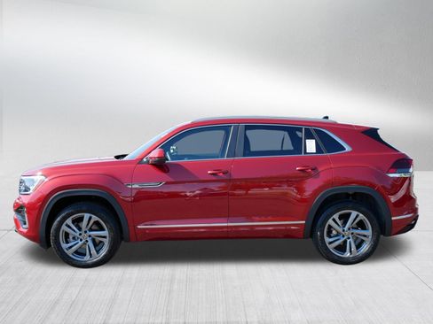 Certified 2024 Volkswagen Atlas Cross Sport SEL R-Line AWD/4WD image 4
