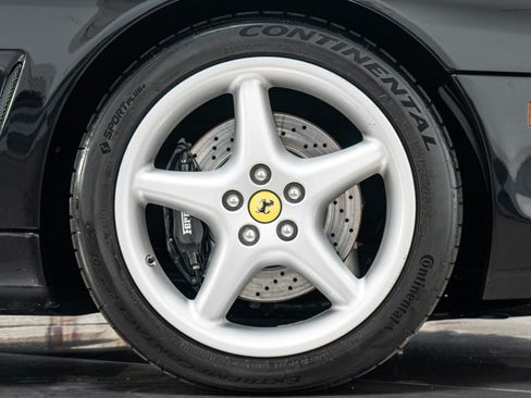 Used 1998 Ferrari 550 Maranello Coupe RWD image 55