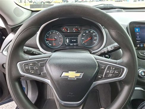 Used 2022 Chevrolet Malibu LT image 20