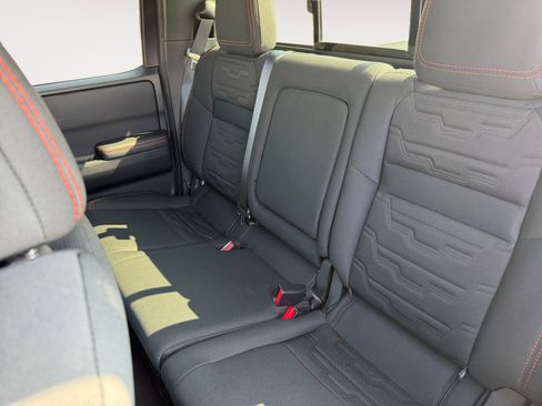 Used 2025 Nissan Frontier Pro-X image 24