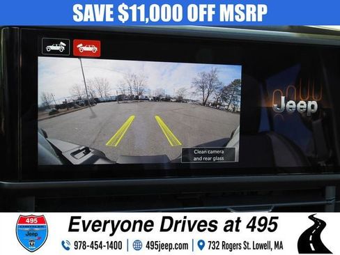 New 2025 Jeep Wrangler Unlimited Sahara w/ Technology Group AWD/4WD image 38