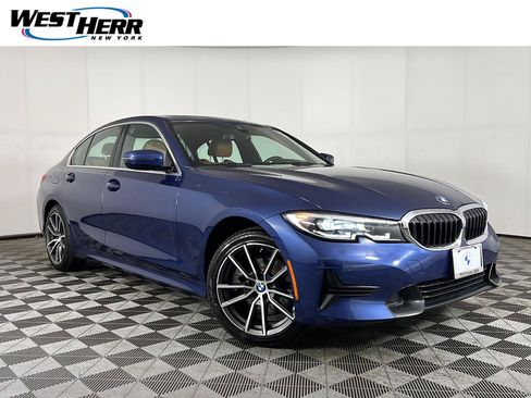Used 2022 BMW 330i xDrive Sedan w/ Premium Package 2 AWD/4WD image 1