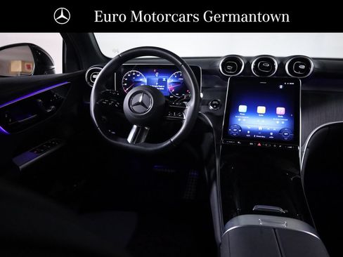 Used 2026 Mercedes-Benz GLC 300 4MATIC image 48