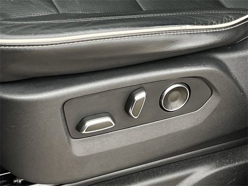 Used 2021 Cadillac Escalade ESV Sport w/ Driver Assist Tech Package image 29