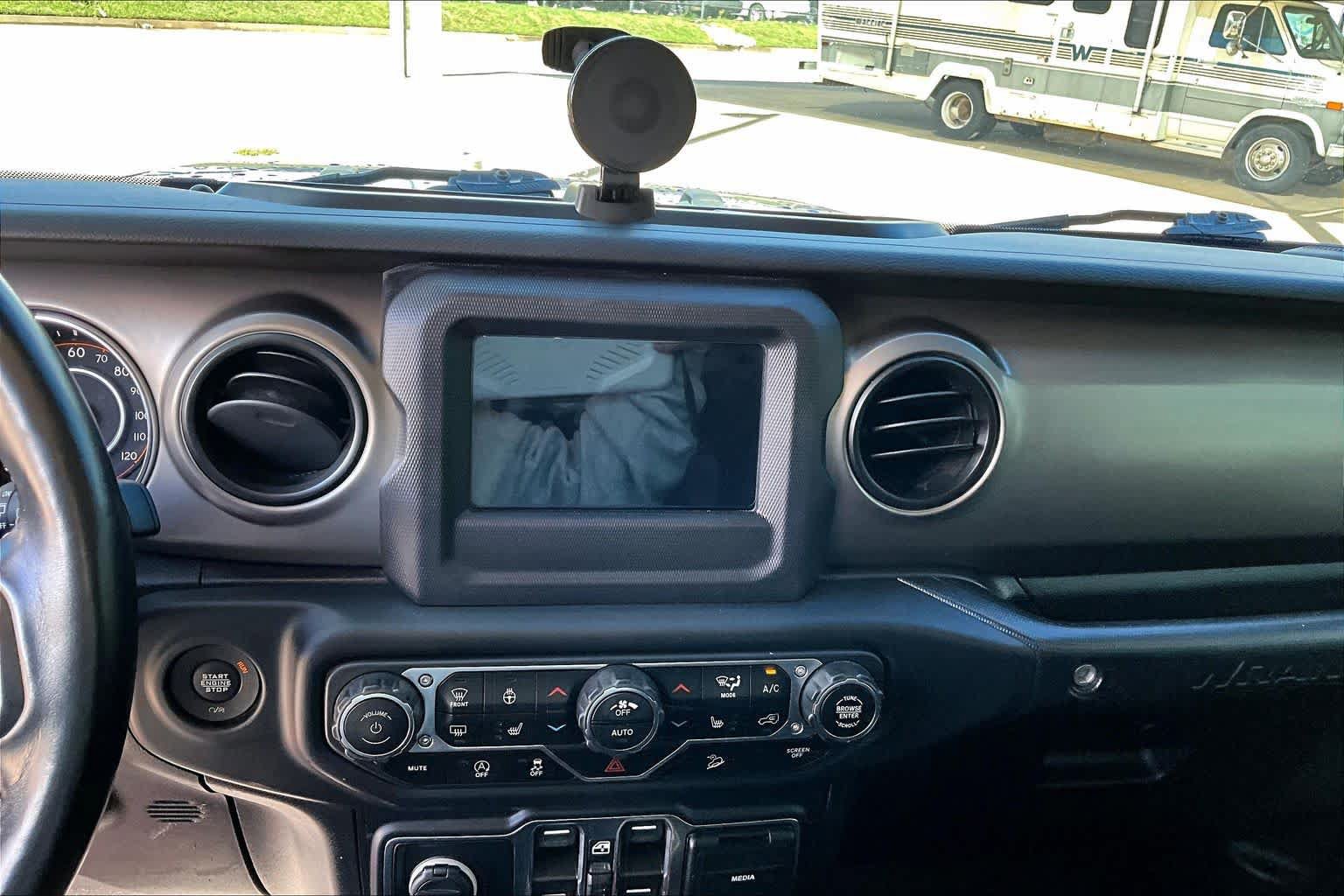 Used 2020 Jeep Wrangler Unlimited Sport S AWD/4WD image 30