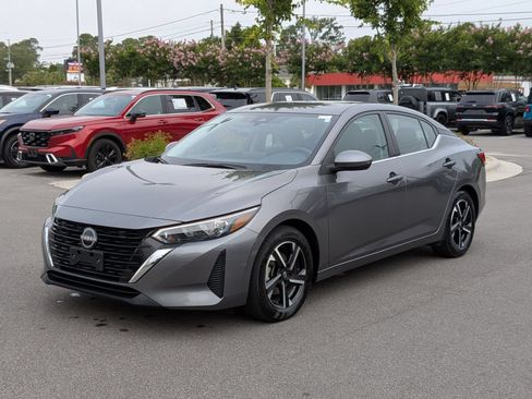 Used 2024 Nissan Sentra SV FWD image 7