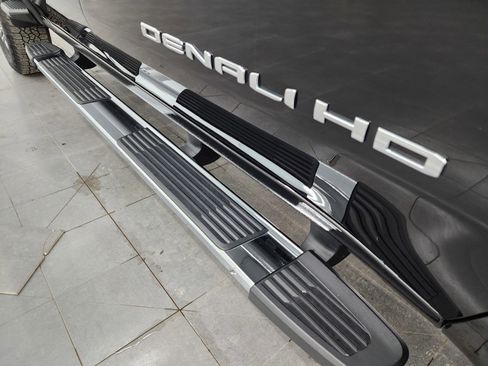 Used 2024 GMC Sierra 2500 Denali w/ Denali Reserve Package image 28