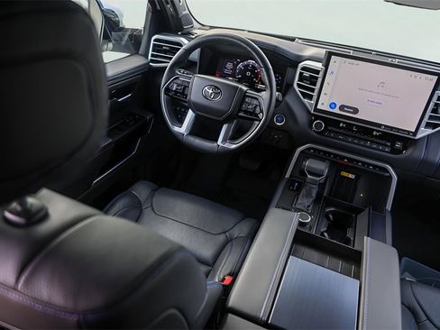 Used 2024 Toyota Tundra Platinum image 30