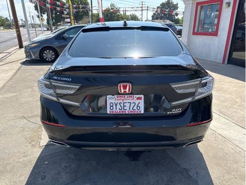 Used 2021 Honda Accord Sport image 9