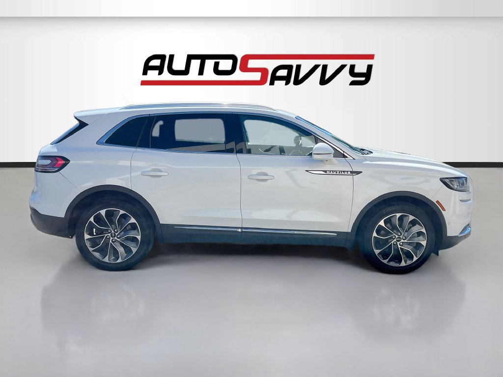 Used 2023 Lincoln Nautilus Reserve w/ Equipment Group 201A AWD/4WD image 8