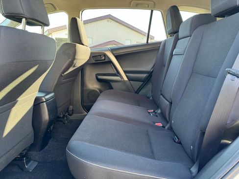 Used 2018 Toyota RAV4 LE w/ Protection Package AWD/4WD image 5