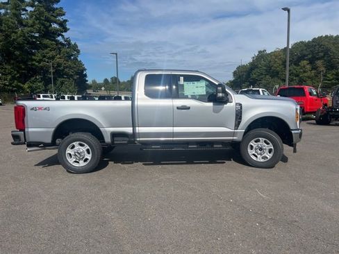 New 2026 Ford F350 XLT w/ Snow Plow Prep Package image 4