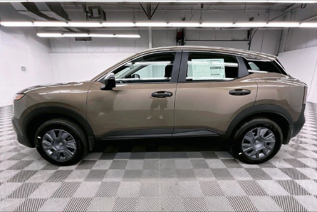 New 2027 Nissan Kicks S FWD image 18