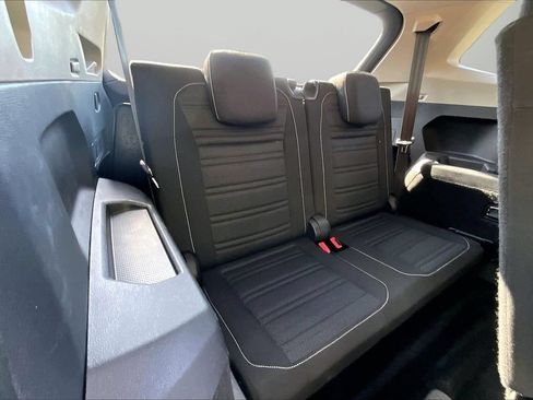 Used 2023 Volkswagen Tiguan S FWD image 24