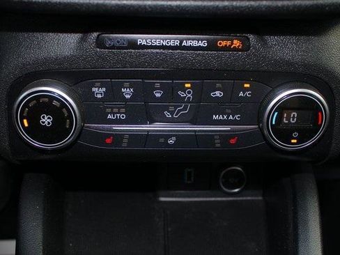 Used 2020 Ford Escape SEL image 17