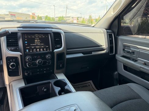 Used 2014 RAM 3500 Big Horn AWD/4WD image 19