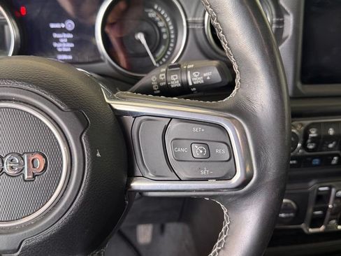 Used 2023 Jeep Wrangler Unlimited Sahara w/ Cold Weather Group AWD/4WD image 21