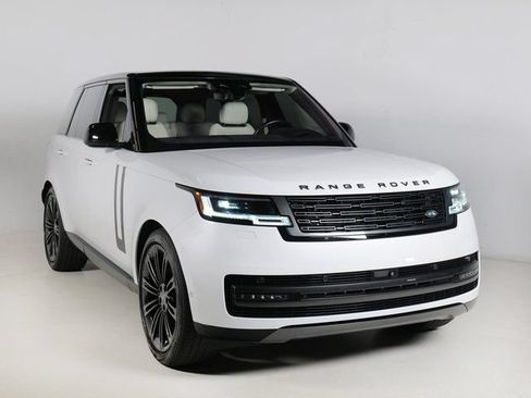 Certified 2023 Land Rover Range Rover SE AWD/4WD image 10