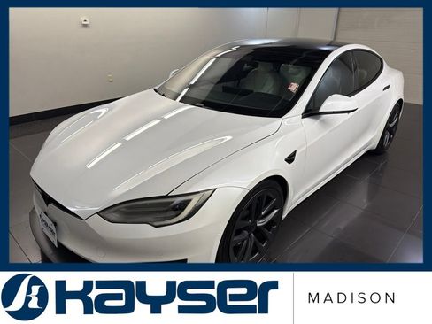 Used 2022 Tesla Model S Plaid AWD/4WD image 3