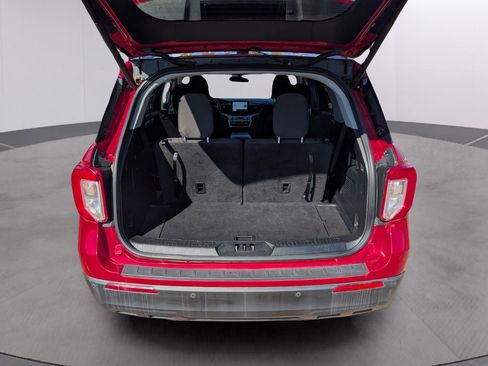 Used 2022 Ford Explorer XLT RWD image 22