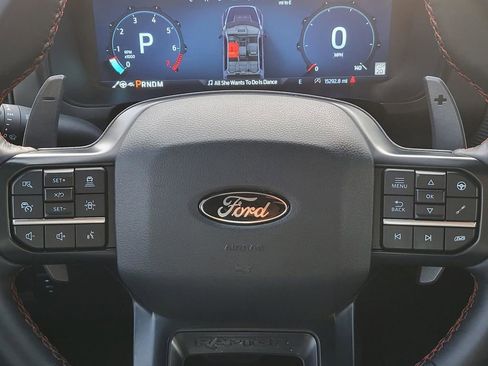 Used 2025 Ford F150 Raptor image 28