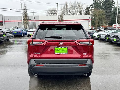 New 2025 Toyota RAV4 XLE Premium image 6