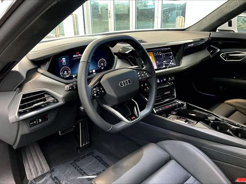 Certified 2025 Audi S e-tron GT Prestige w/ Prestige Package AWD/4WD image 16