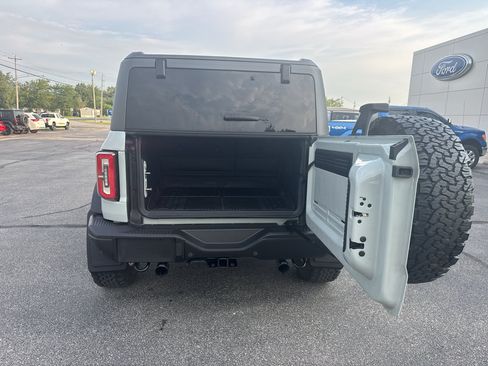 Used 2021 Ford Bronco Badlands AWD/4WD image 9