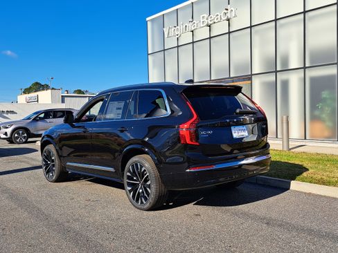 New 2026 Volvo XC90 T8 Plus image 4