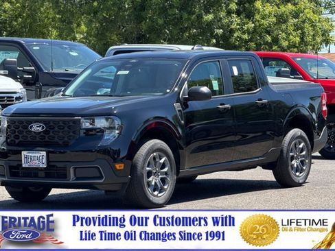 New 2026 Ford Maverick XLT FWD image 8