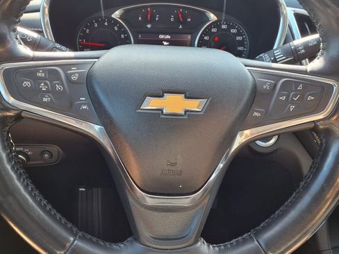 Used 2019 Chevrolet Equinox Premier FWD image 19