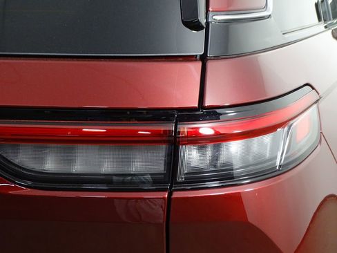 New 2025 Jeep Grand Cherokee Laredo image 38