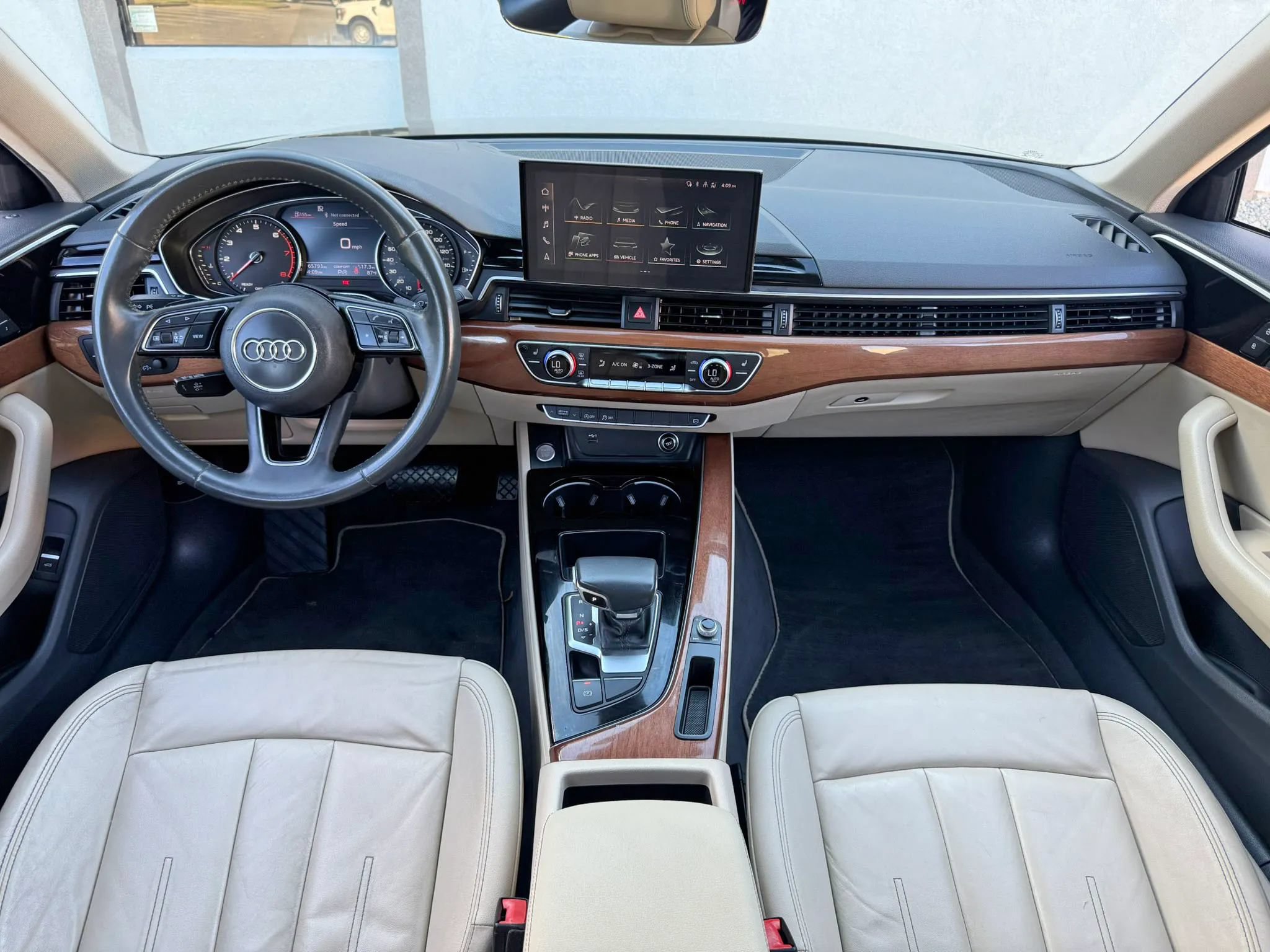 Used 2020 Audi A4 2.0T Premium w/ Convenience Package FWD image 16